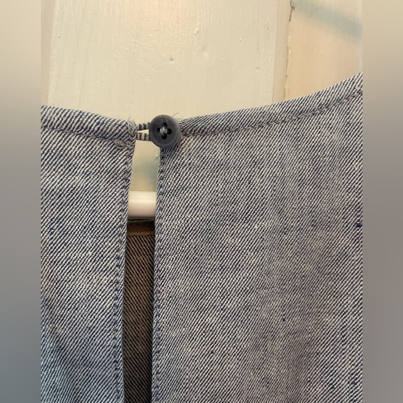 High-Low Linen Dress - Picture 3 of 5